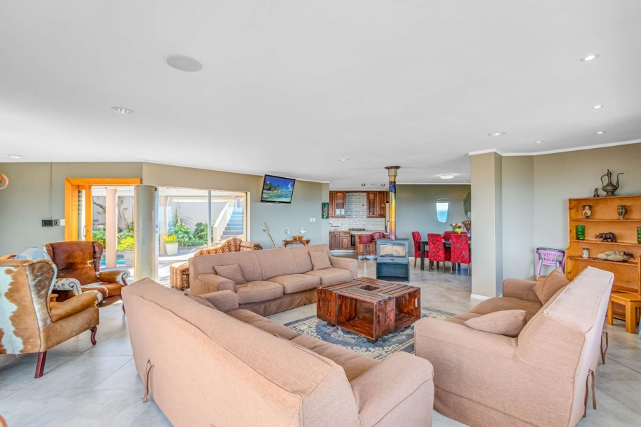6 Bedroom Property for Sale in Brenton On Sea Western Cape